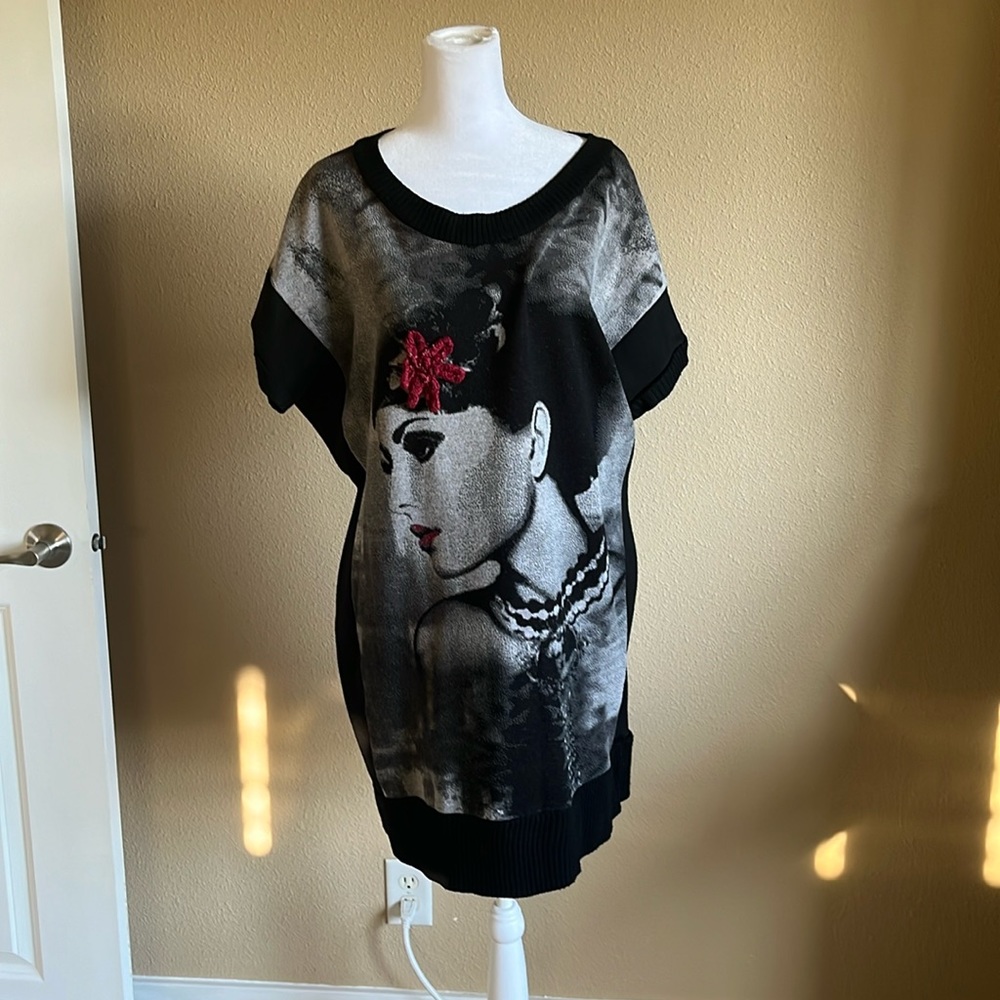 Black Tunique with Woman Face and red flower